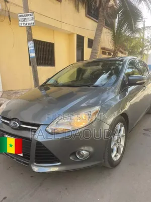 Ford Focus 2013 Gris