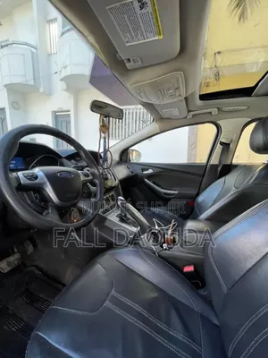 Ford Focus 2013 Gris