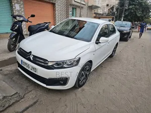 Citroen C-Elysee 2017 Blanc
