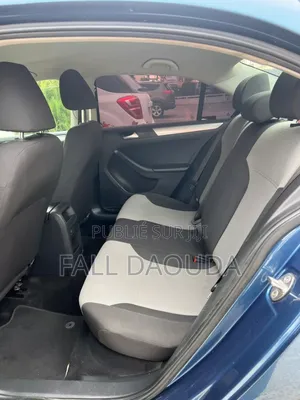 Volkswagen Jetta 2017 Bleu