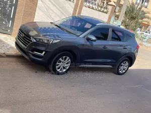 Hyundai Tucson Night AWD 2019 Gris