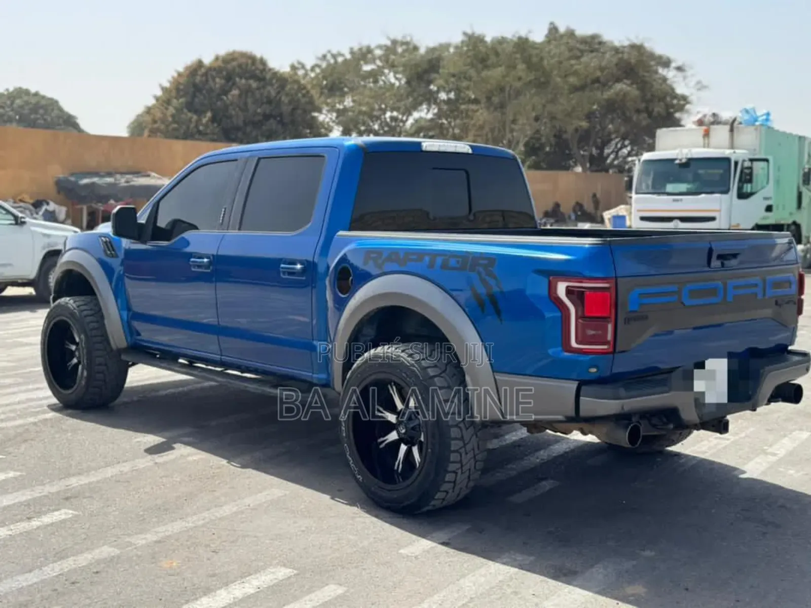 Ford F-150 Limited 4x4 SuperCrew Cab Styleside 5.5 ft. box 145 in. WB