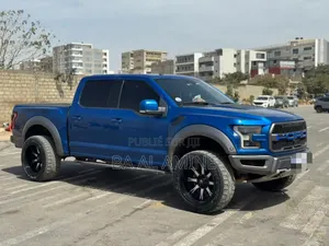 Ford F-150 Limited 4x4 SuperCrew Cab Styleside 5.5 ft. box 145 in. WB