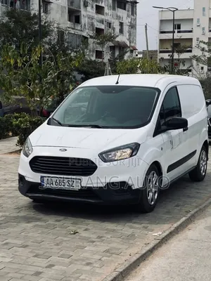 Ford Transit 2021 Blanc