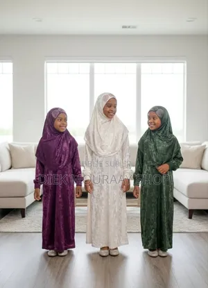 Robe Avec Voile Assorti Pour Fille