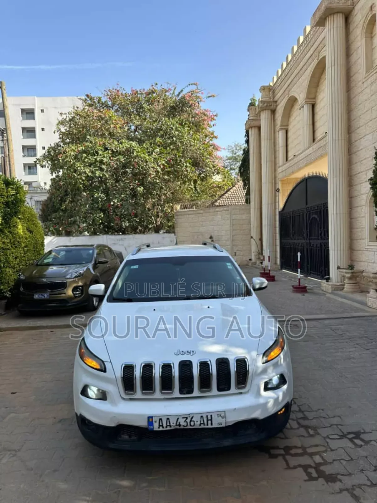 Jeep Cherokee Limited 4dr SUV 4WD (2.4L 4cyl 9A) 2015 Blanc