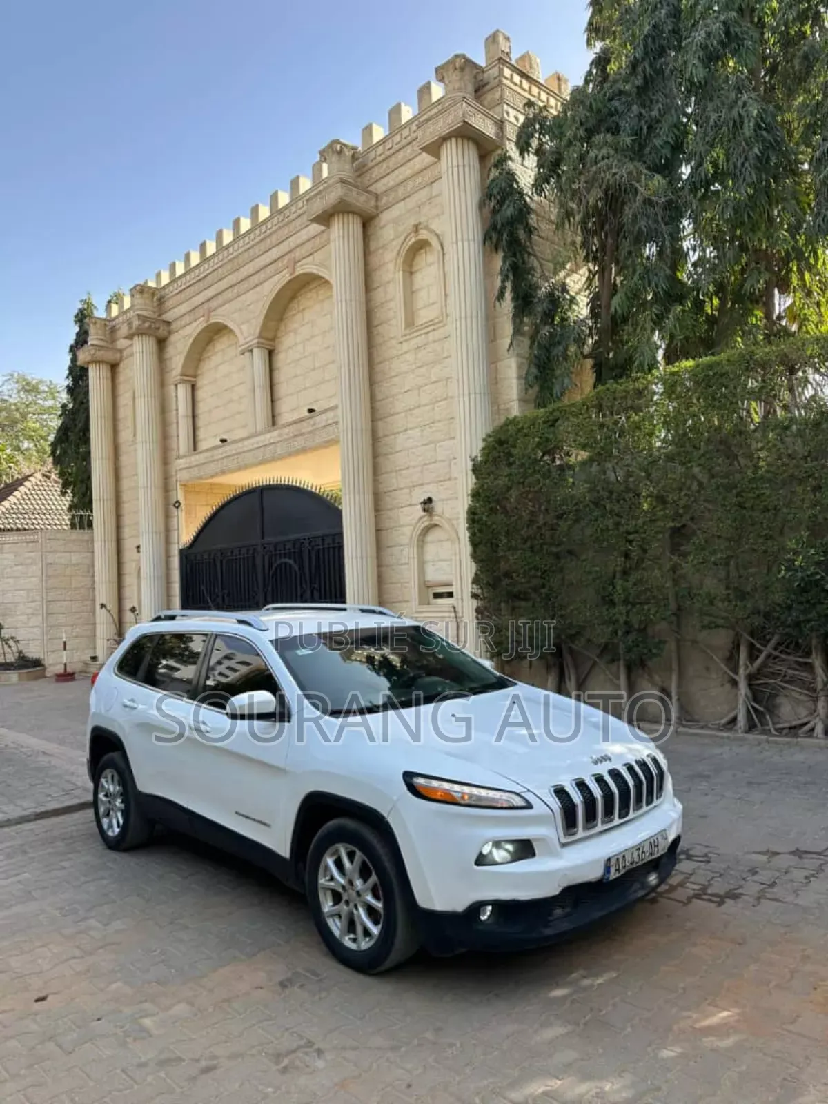 Jeep Cherokee Limited 4dr SUV 4WD (2.4L 4cyl 9A) 2015 Blanc