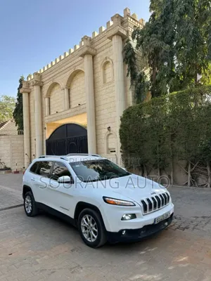 Jeep Cherokee Limited 4dr SUV 4WD (2.4L 4cyl 9A) 2015 Blanc