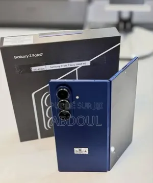 New Samsung Galaxy Fold 5G 512 GB Bleu