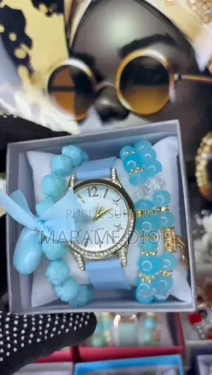 Montre Femme Élégante Avec Bracelet Et Boîte