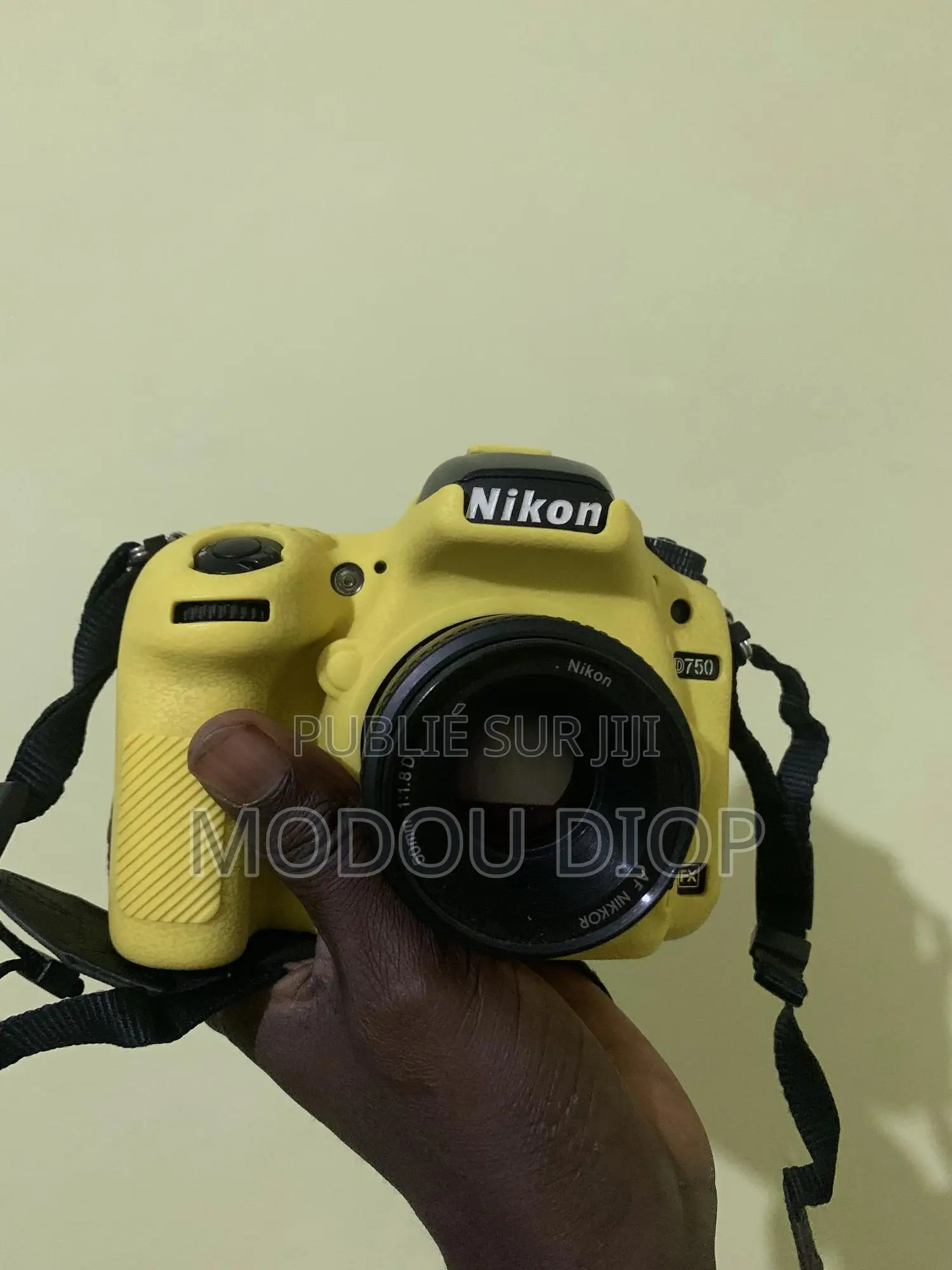 Nikon D750 Avec Deux Objectifs 50mm Et 24-70mm Flash V860ll Et X2t