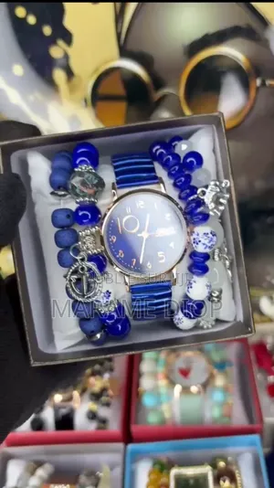 Montre Femme Élégante Avec Bracelet Et Boîte