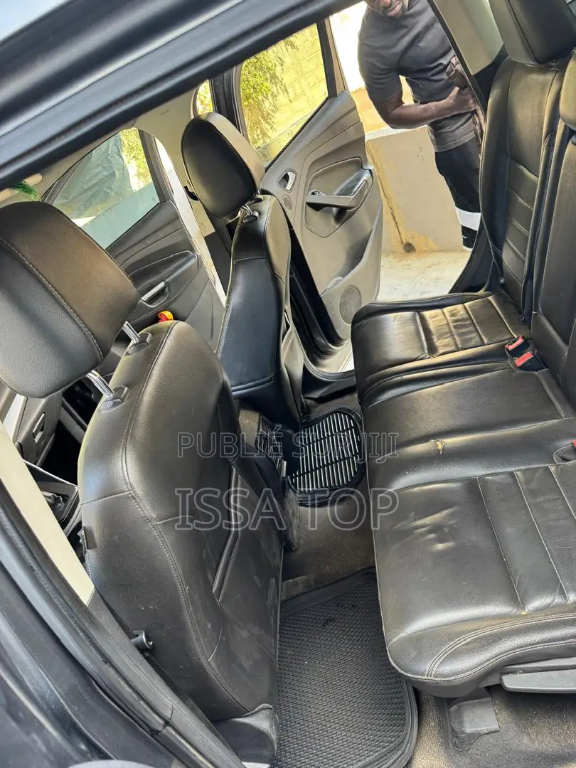 Ford Escape 2014 Gris