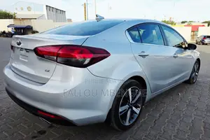 Kia Forte 2017 Gris