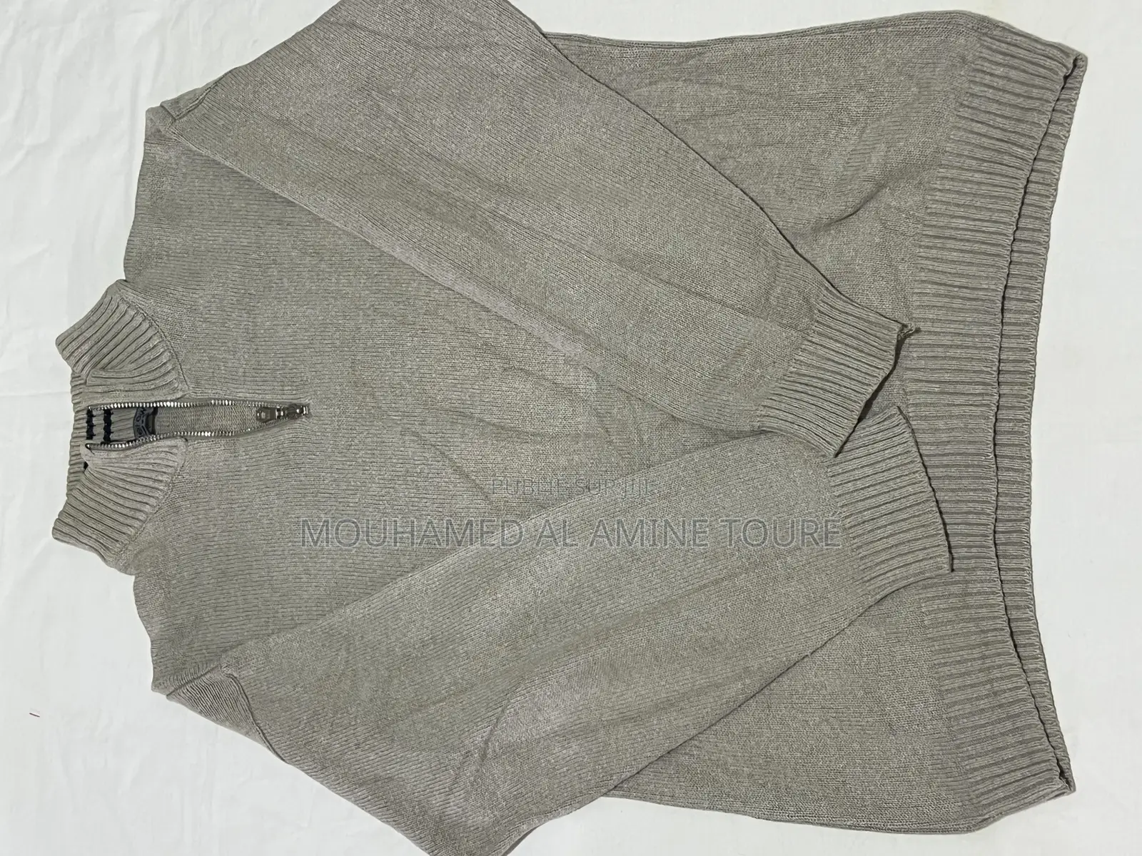 Cardigan Chez Alamine Friperie,