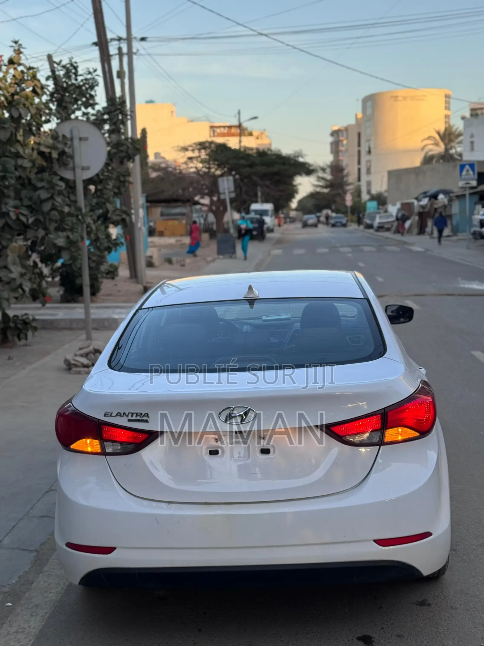 Hyundai Elantra 2016 Blanc