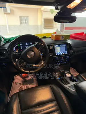 Jeep Grand Cherokee 2021 Gris