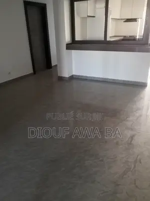 4chbre Appartement dans Appartement F4, Fann-Point E-Amitié à Louer