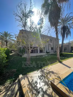 5chbre Maison dans Yoff à Louer