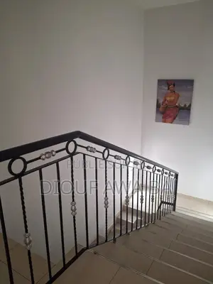 Duplex Meublé À Louer À Ouakam