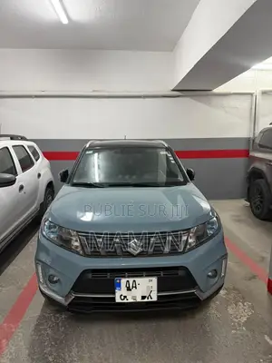 Suzuki Vitara 2019 Bleu
