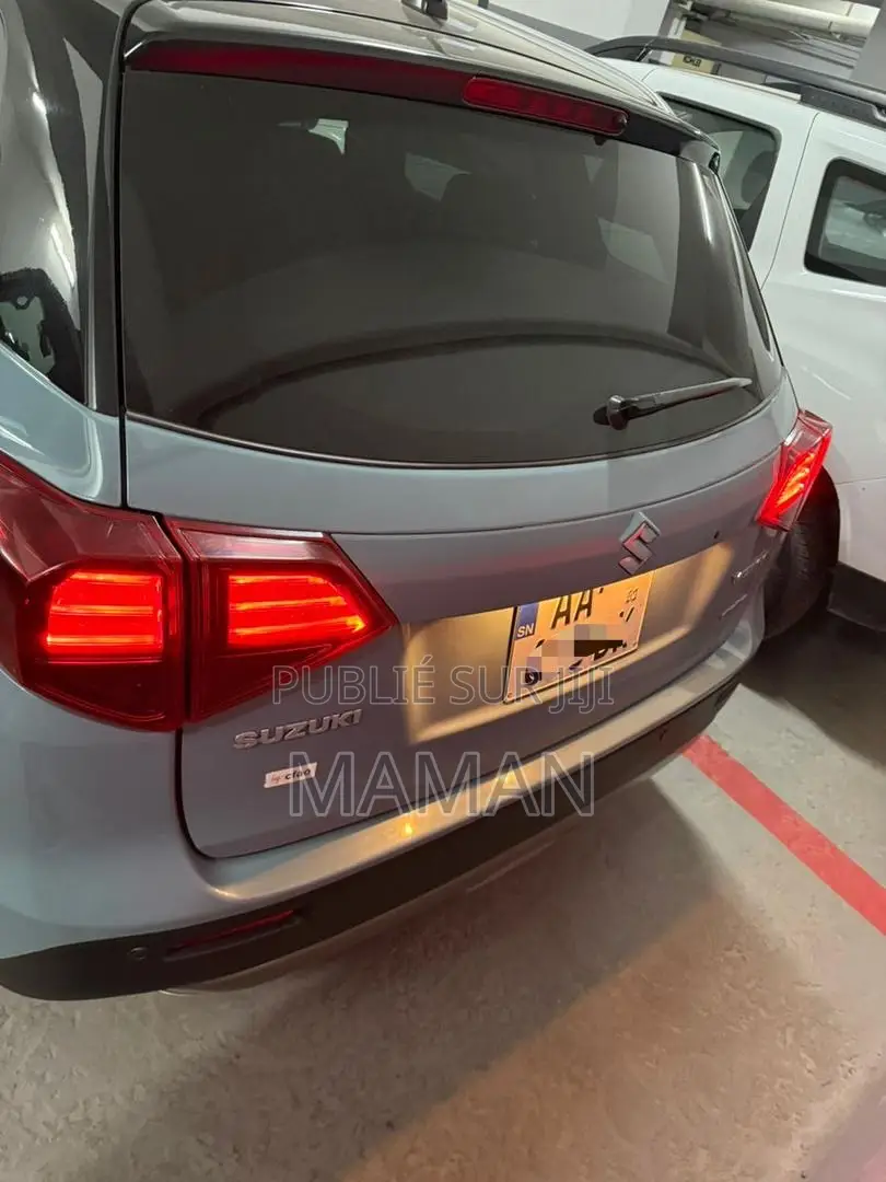 Suzuki Vitara 2019 Bleu