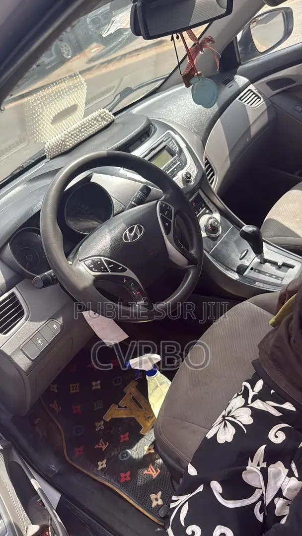 Hyundai Elantra 2013 Blanc