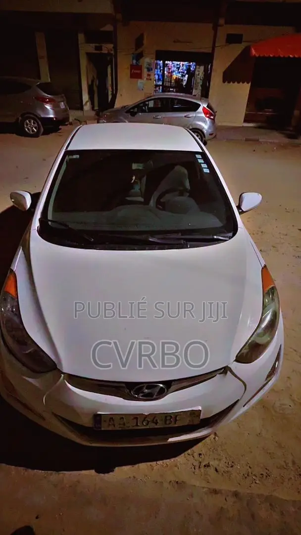 Hyundai Elantra 2013 Blanc