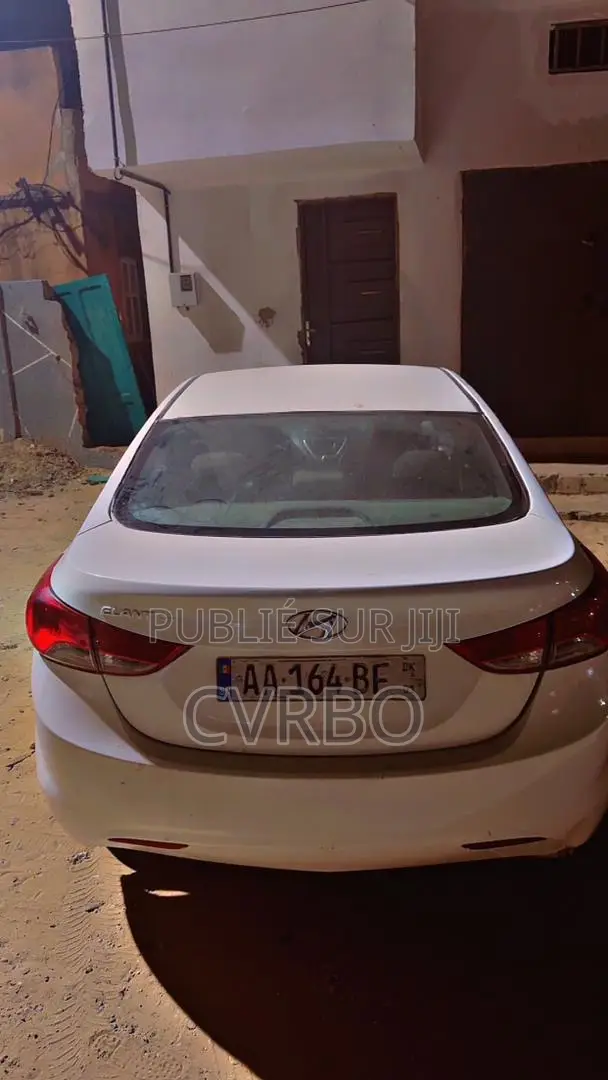 Hyundai Elantra 2013 Blanc