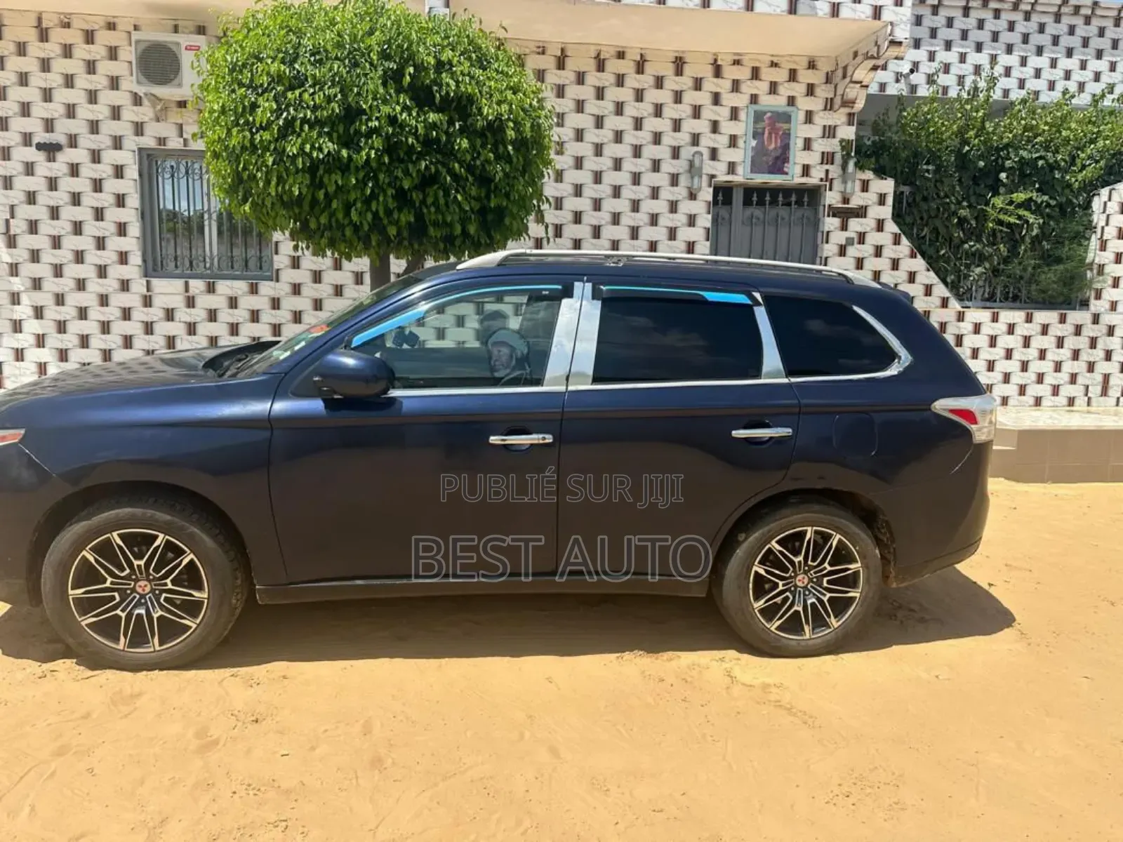 Mitsubishi Outlander 2015 Black