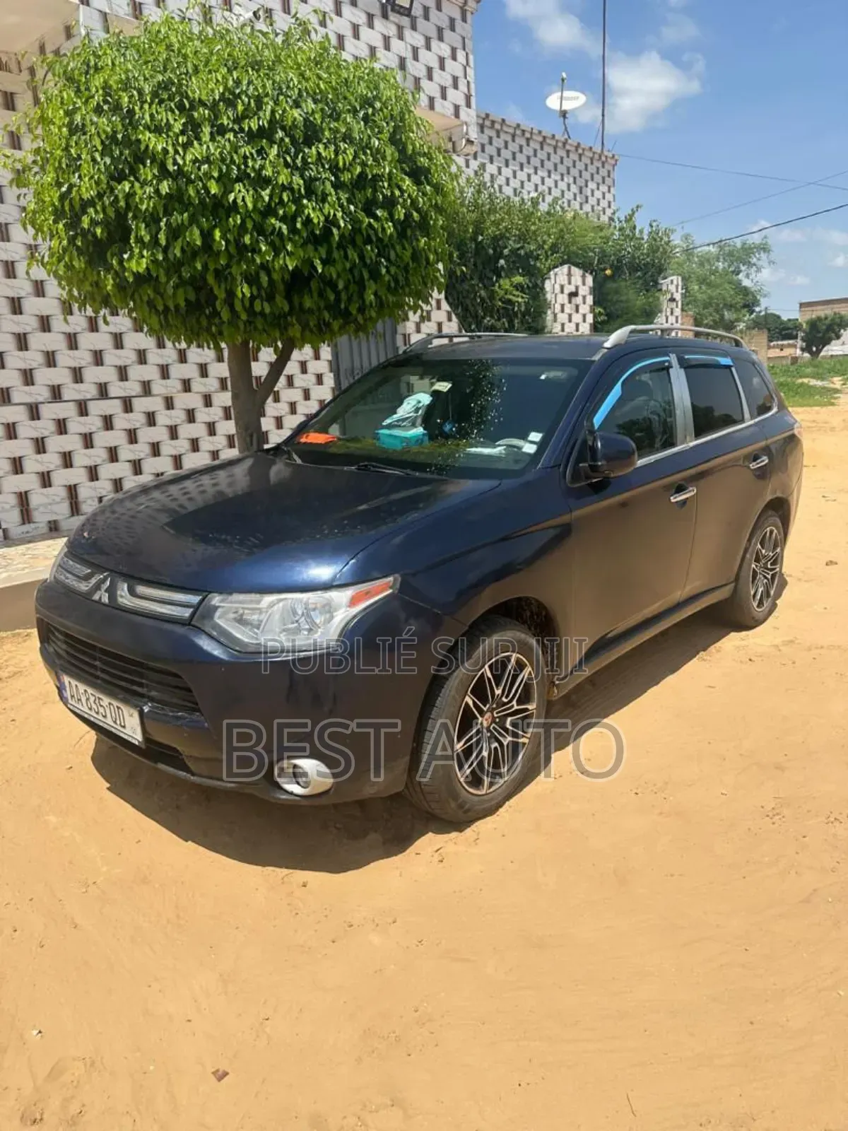Mitsubishi Outlander 2015 Black