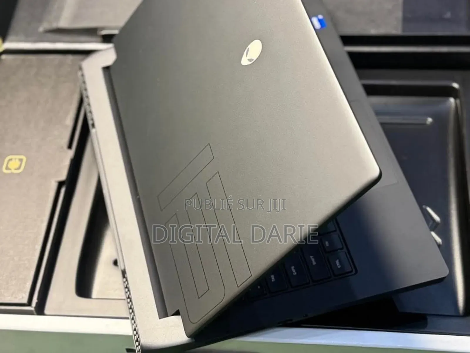 New Ordinateur portable Alienware M15 r3 32GB Intel Core i7 SSD 1T