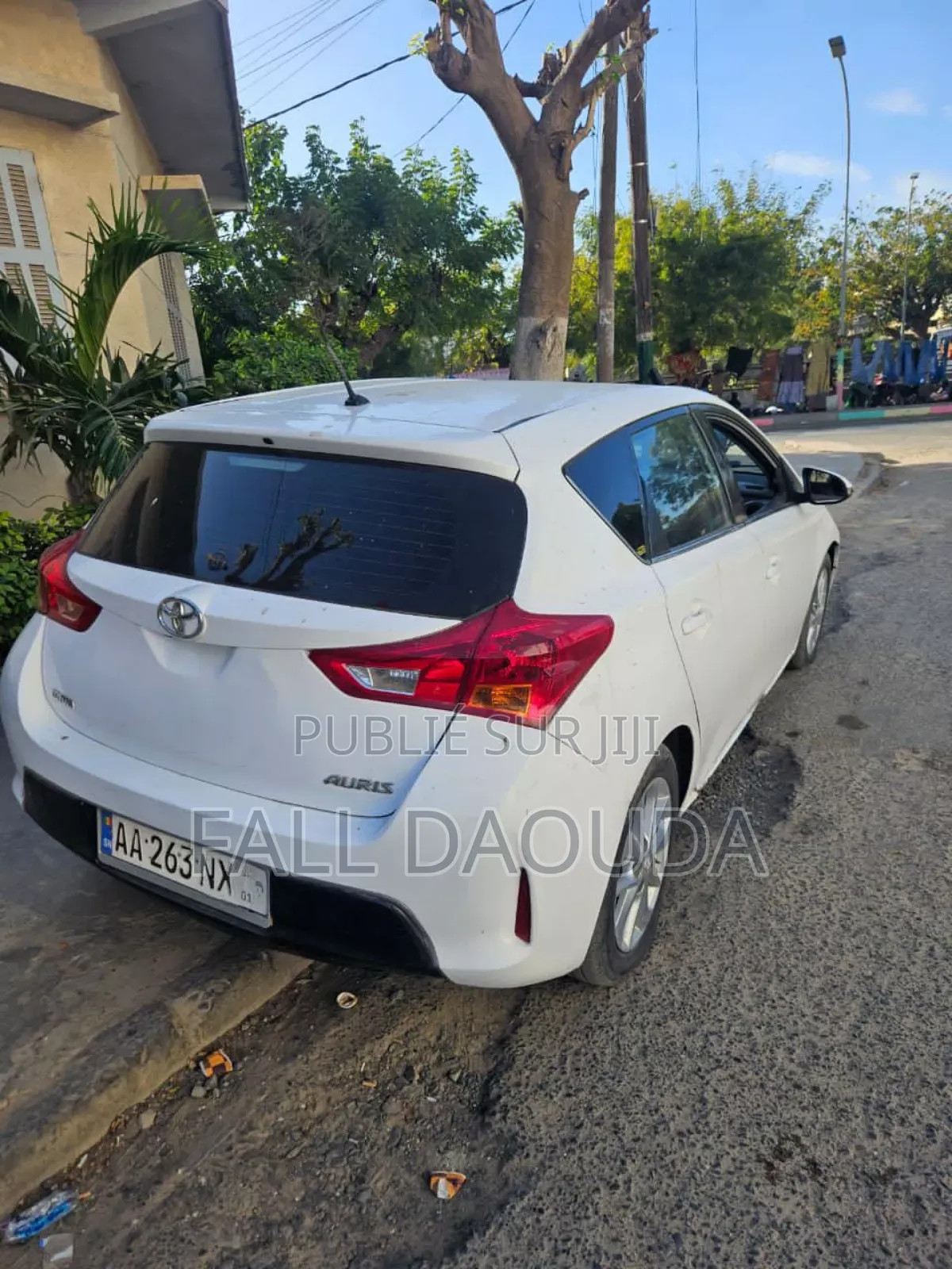 Toyota Auris 2015 Blanc