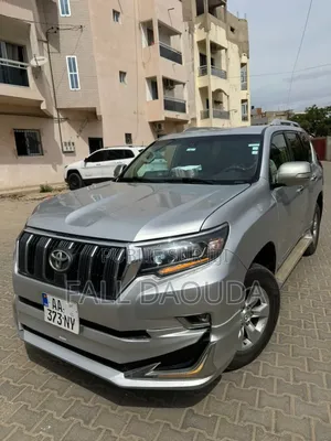 Toyota Land Cruiser Prado 2012 Gris