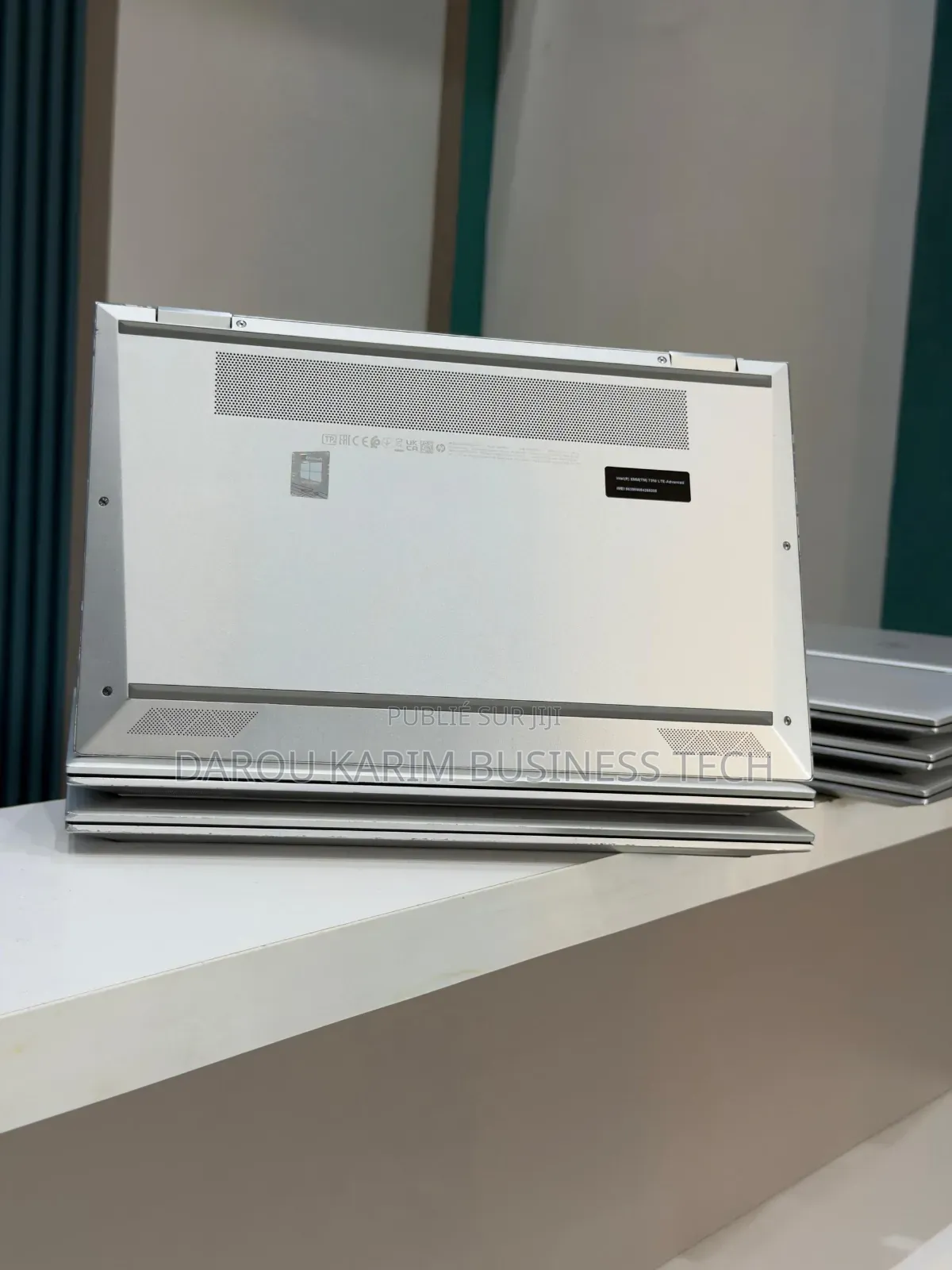 New HP EliteBook 1040 G8 16GB Intel Core I5 SSD 256GB