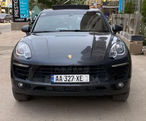 Porsche Macan 2018 Black