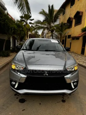 Mitsubishi Outlander Sport ES 2.0 2019 Gris