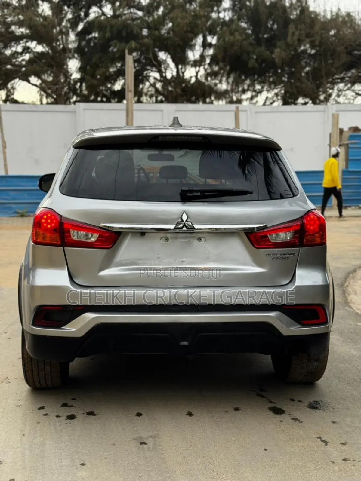 Mitsubishi Outlander Sport ES 2.0 2019 Gris