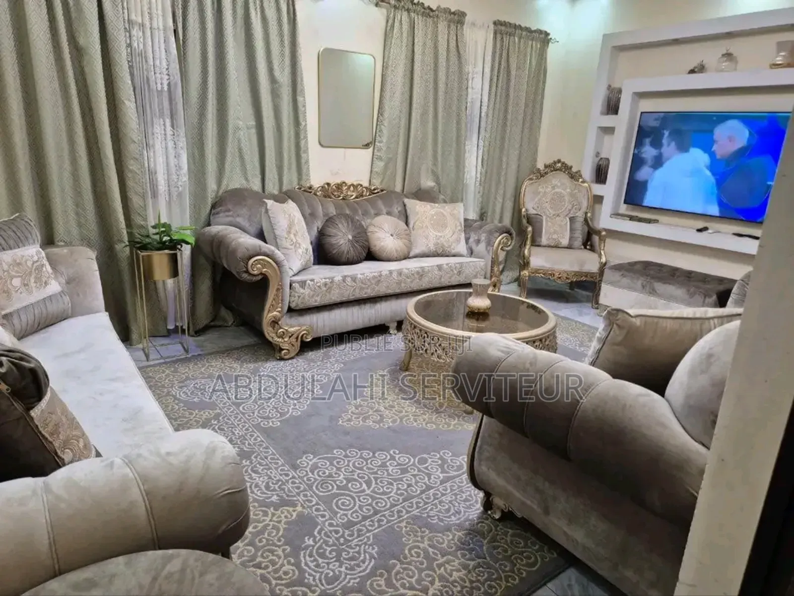 Salon Royalle Luxe Discret D’Un Espace Parfaitement Équilibré