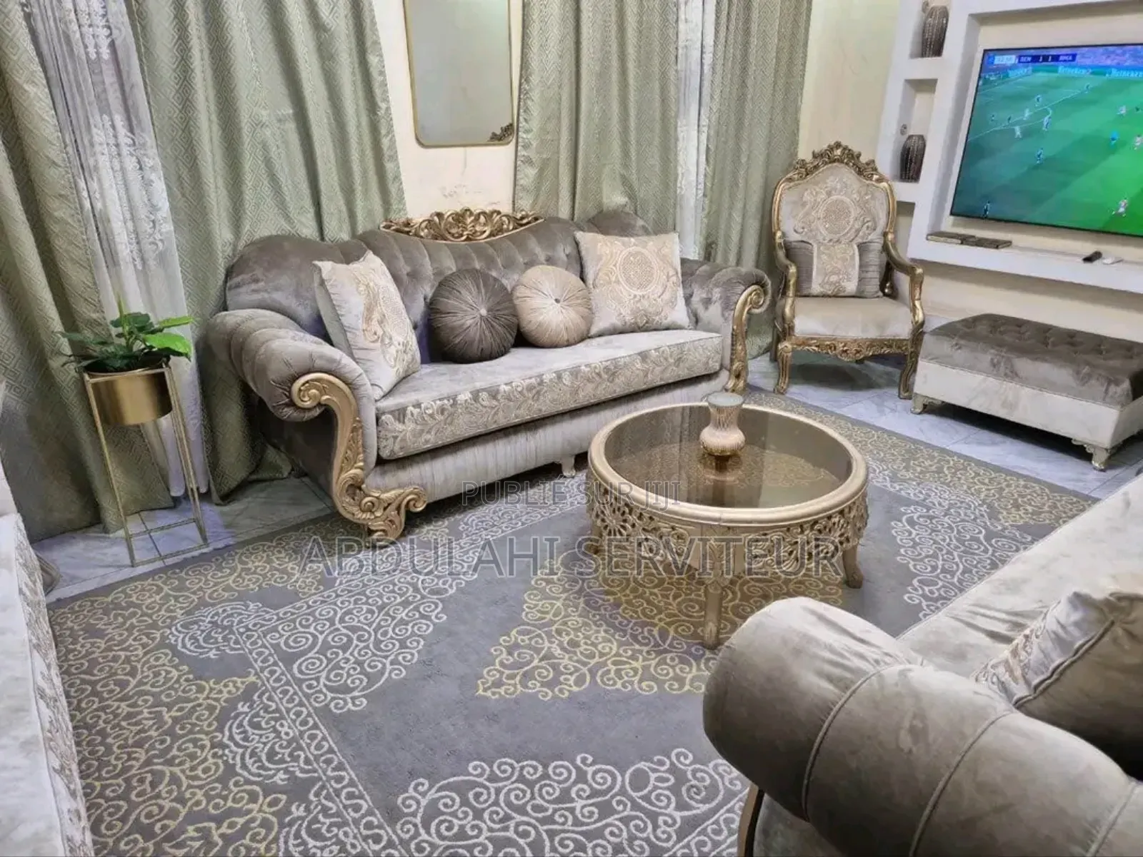 Salon Royalle Luxe Discret D’Un Espace Parfaitement Équilibré