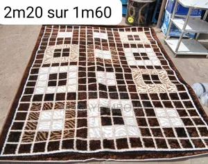 Moquette Sallon 2m20sur 1m60