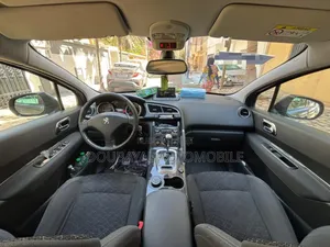 Peugeot 3008 2015 Gris