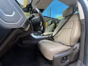 Land Rover Range Rover 2018 Noir