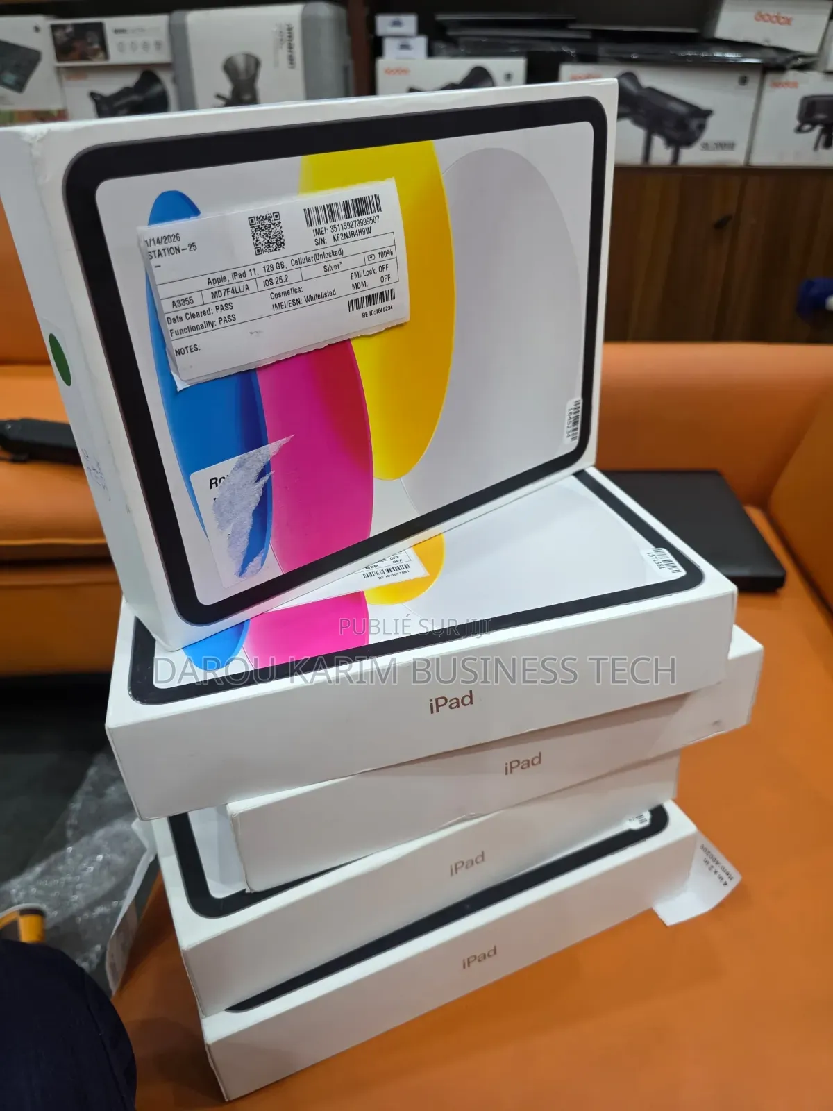 New Apple iPad (2025) 128 GB Autre