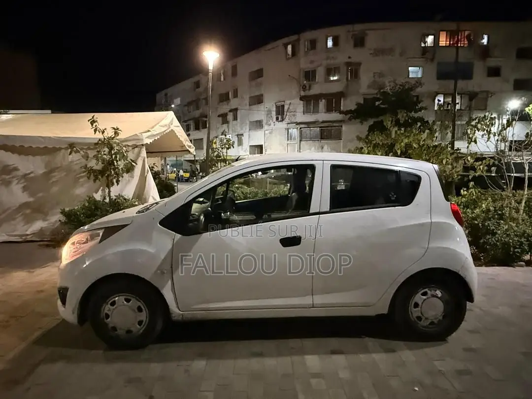 Chevrolet Spark 2014 Blanc