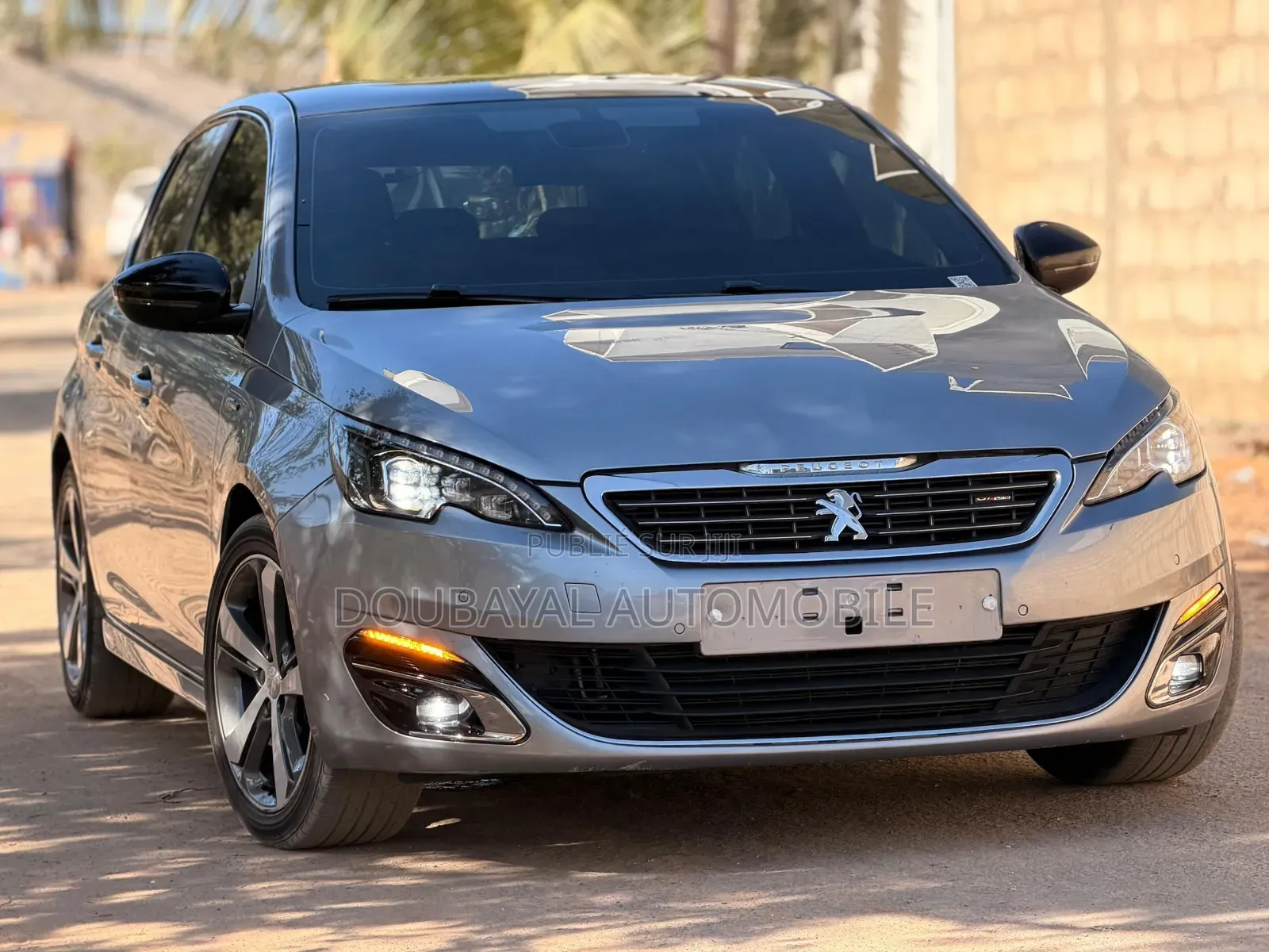 Peugeot 308 2018 Gris