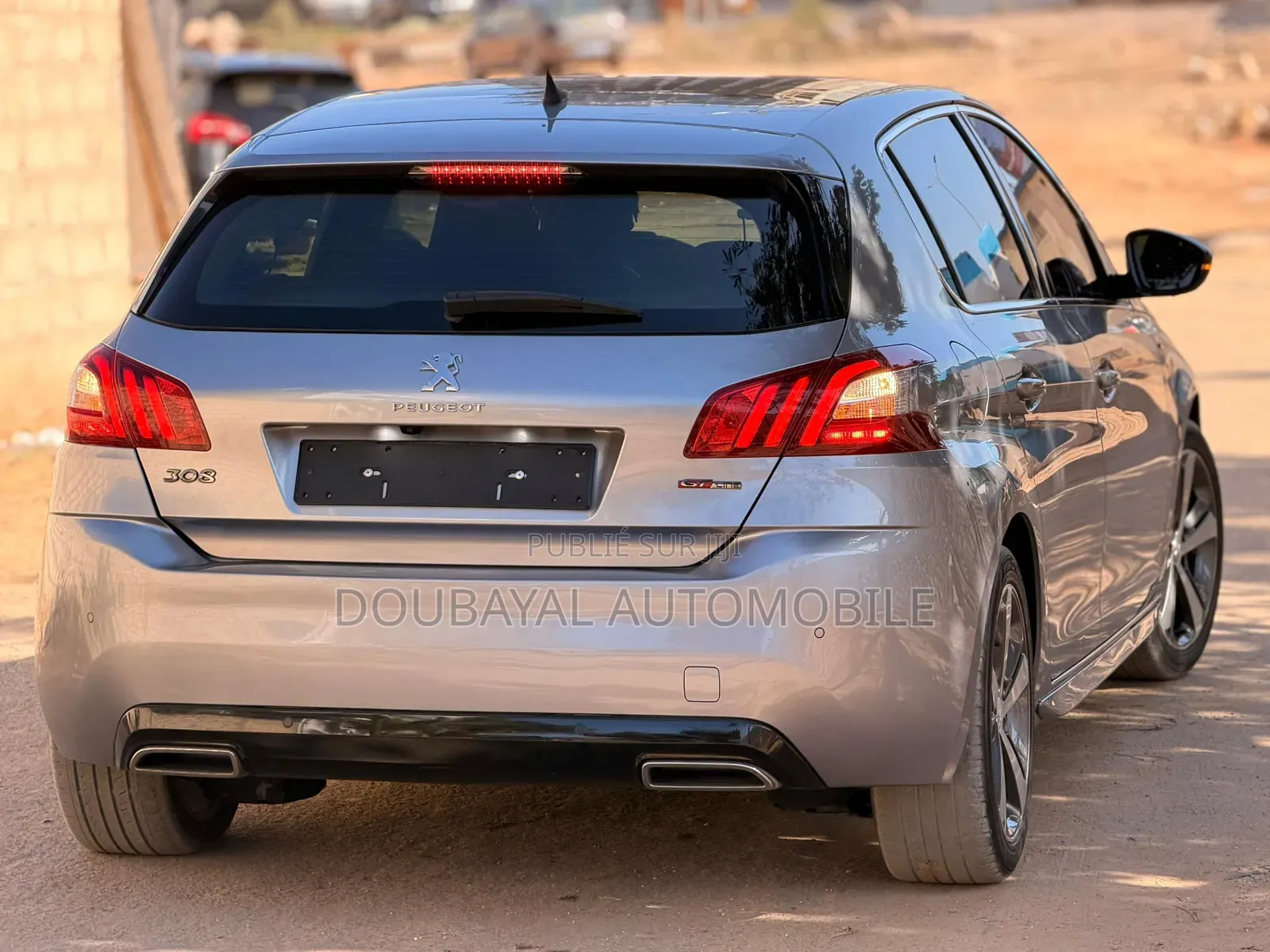 Peugeot 308 2018 Gris