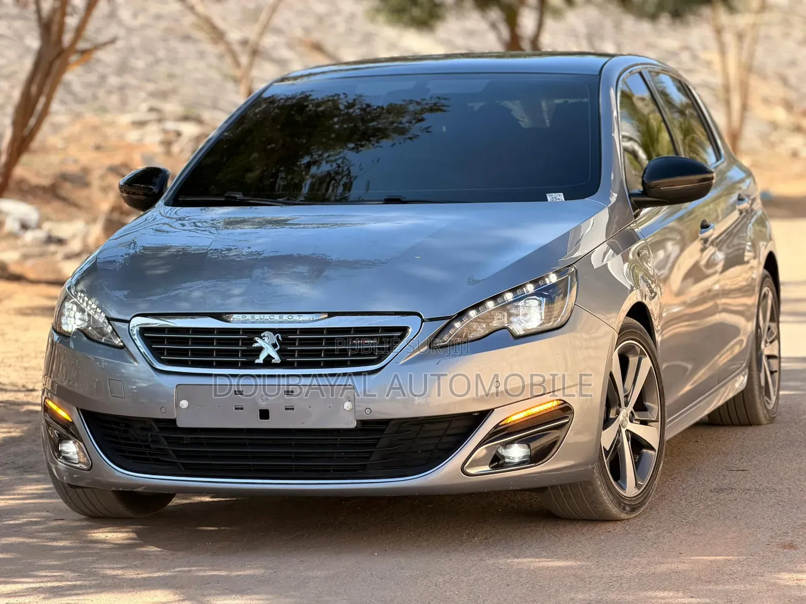 Peugeot 308 2018 Gris