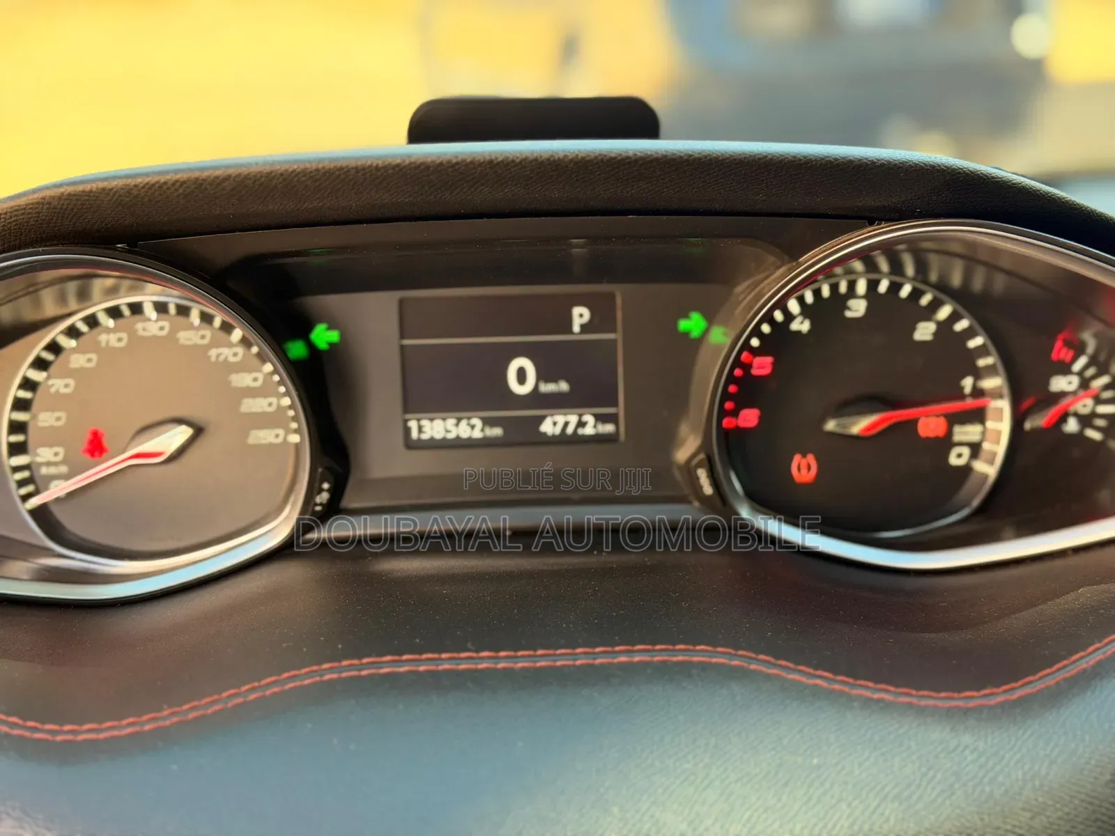 Peugeot 308 2018 Gris