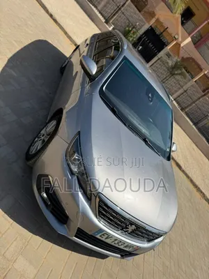 Peugeot 308 2018 Gris